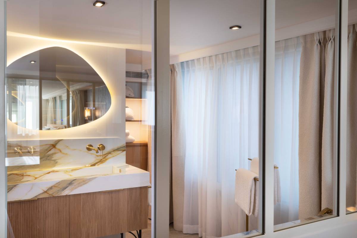 Suite signature (Bathroom)